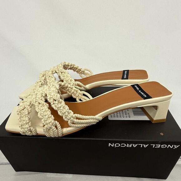 Angel Alarcon Anthropologie Natural Woven Sandals Size 40 EU Mules Kitten Heels - Picture 3 of 7
